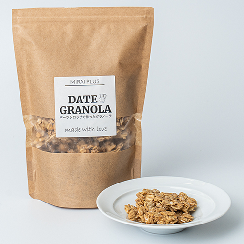 有機素材と米粉で作るデーツグラノーラ【グルテンフリー】